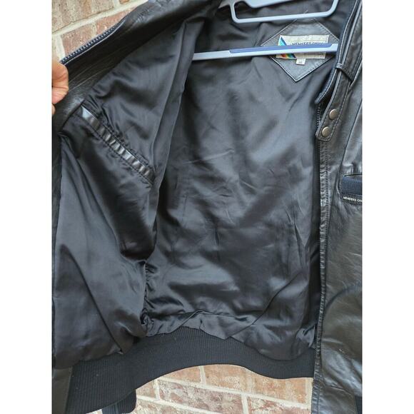Vintage Members Only Leather Jacket Size 46 - Picture 3 of 7